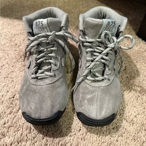 New Balance 875 Trail Sneakers